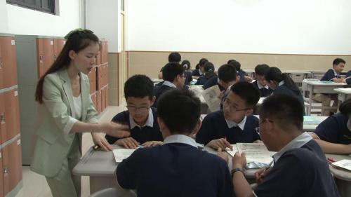 人教版初中地理七上《行千年古道，看聚落变迁》优质课视频实录-执教：李峥老师